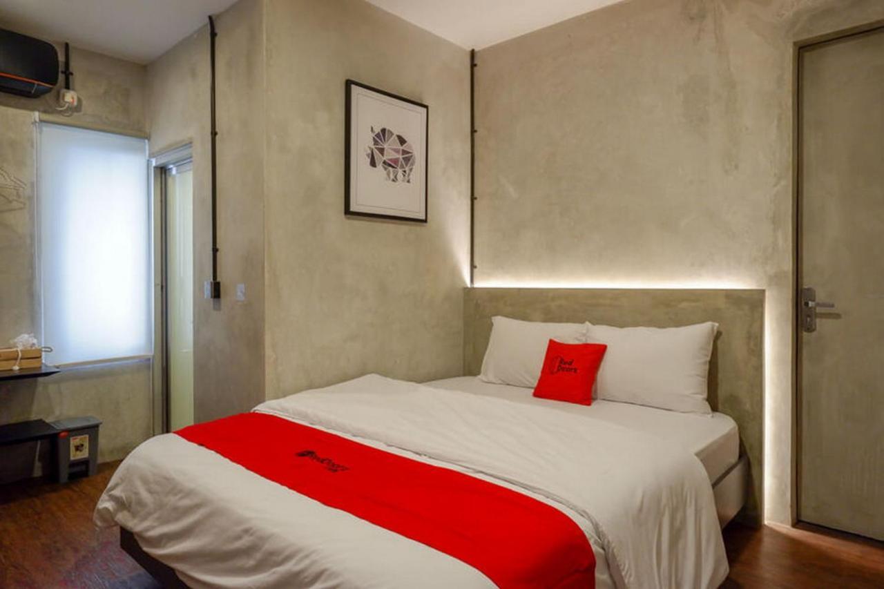 Reddoorz Plus Near Kawasan Sam Poo Kong Semarang Eksteriør bilde